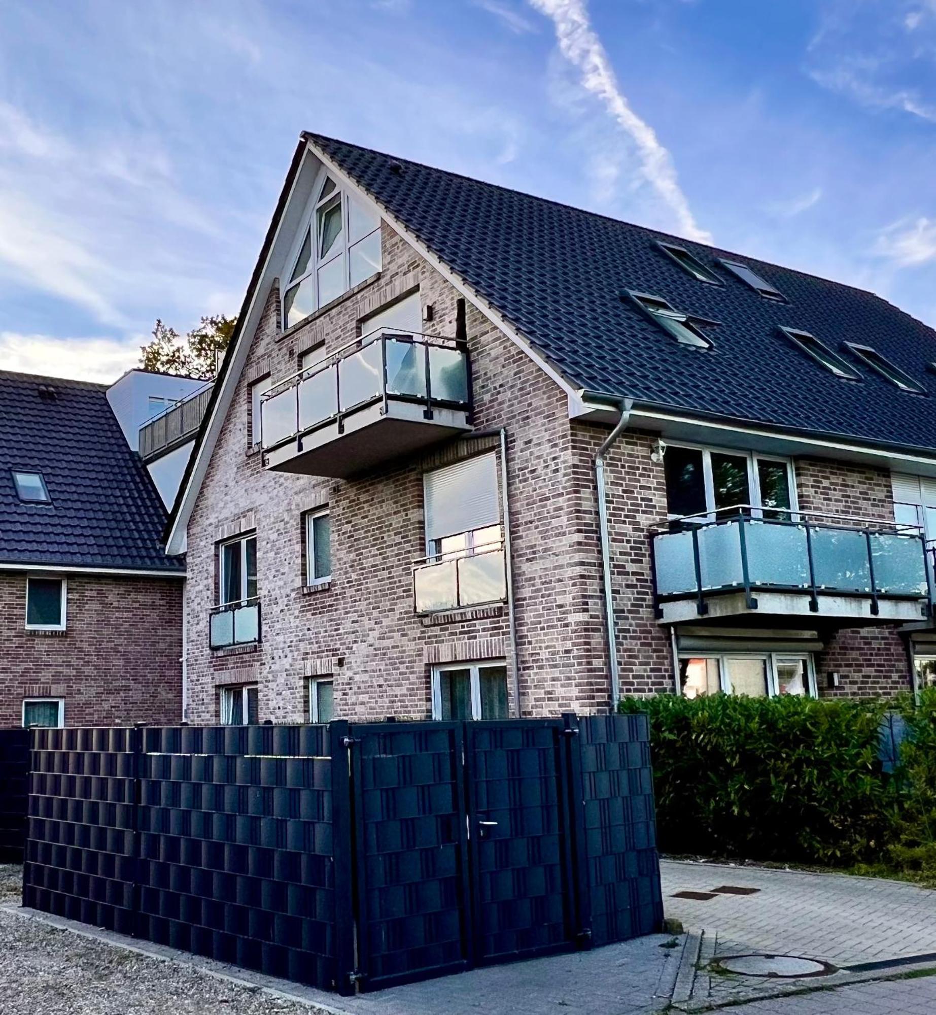 Kleine Auszeit -- Inklusive Parkplatz & Wifi, Geschirrspueler, Waschmaschine & Terrasse Mit Strandkorb -- Perfekt Fuer Urlaub & Business Шарбойц Экстерьер фото
